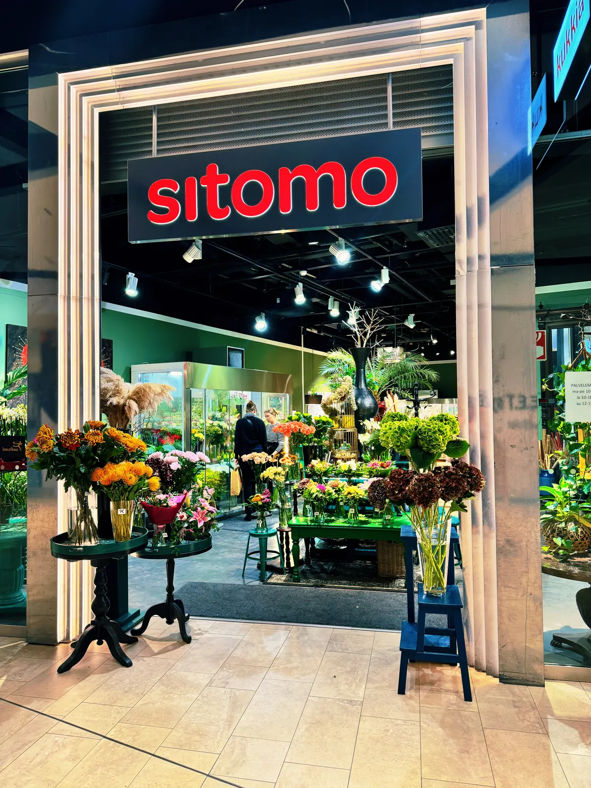 Sitomon myymälän sisäänkäynti Iso Omenassa